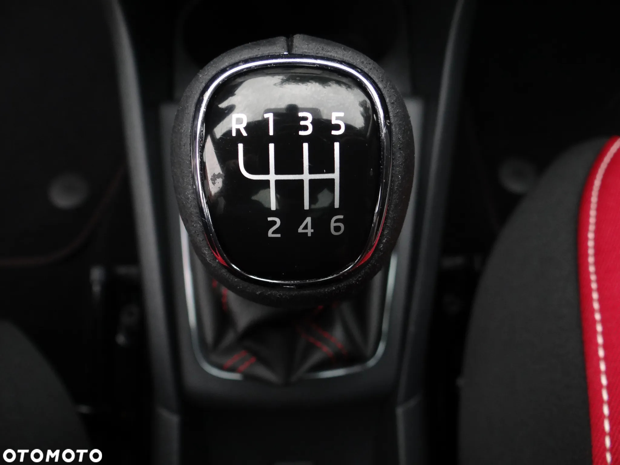 Skoda RAPID Spb 1.2 TSI Monte Carlo - 29