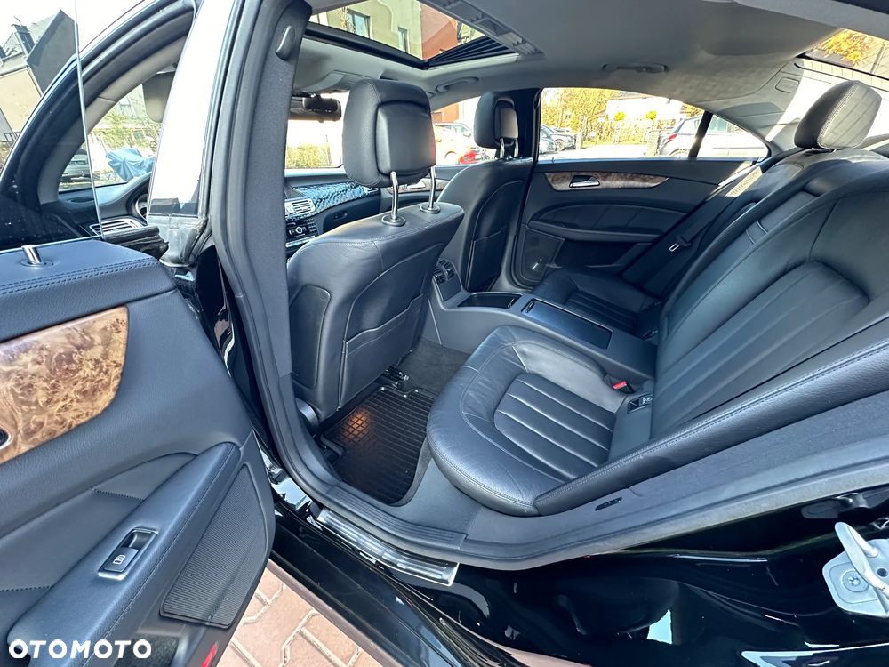 Mercedes-Benz CLS 350 CDI BlueEff - 23