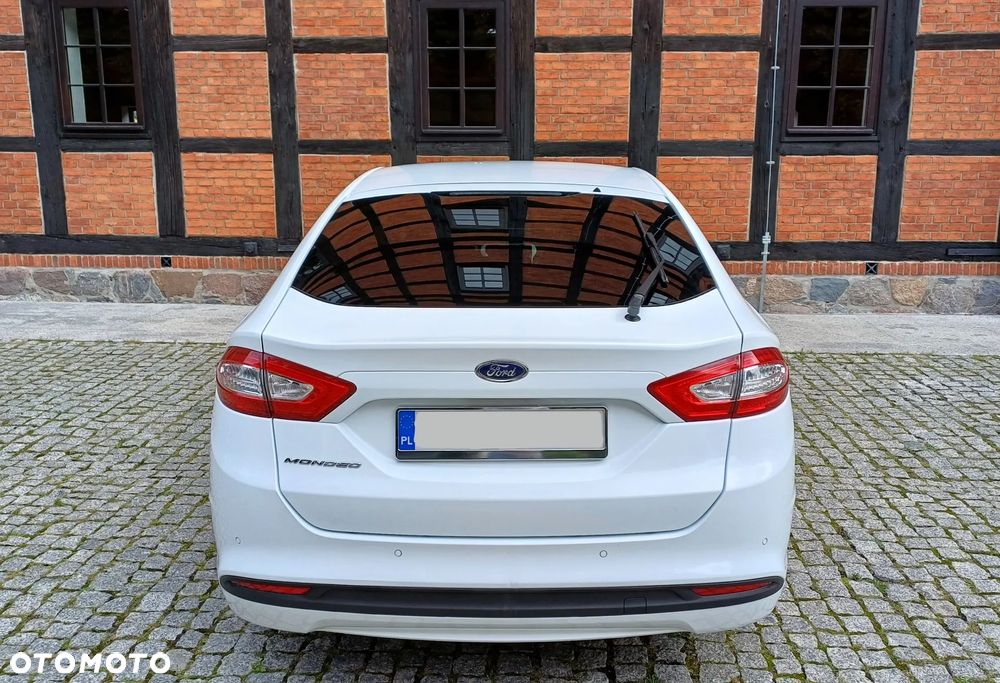 Ford Mondeo 2.0 TDCi STart-Stopp Titanium - 5