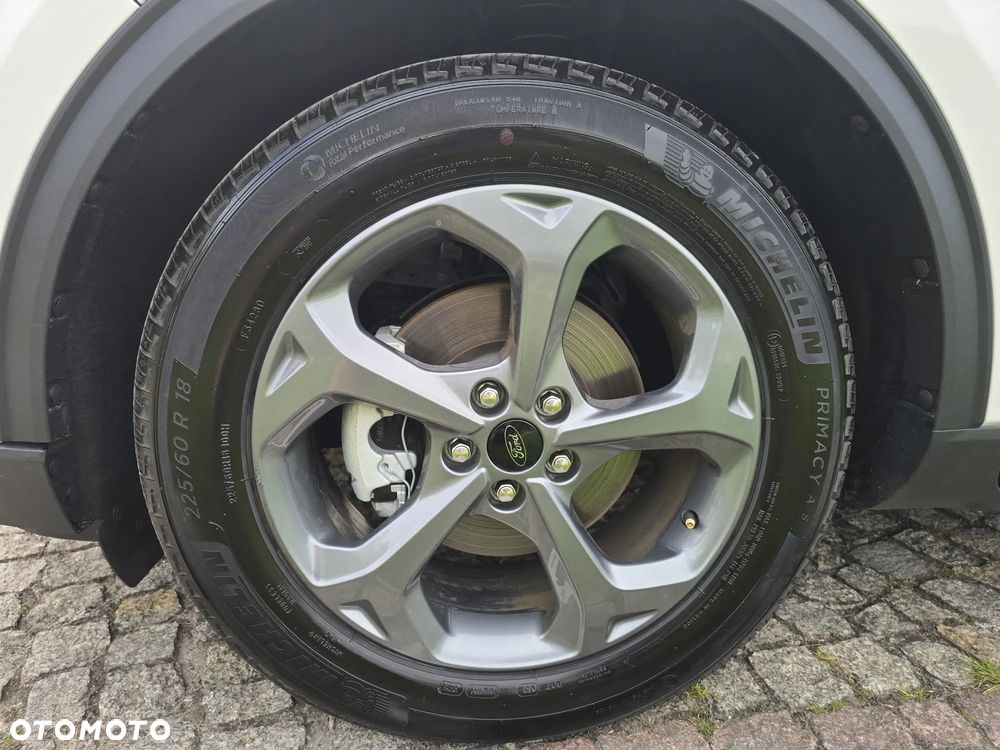 Ford Escape - 8