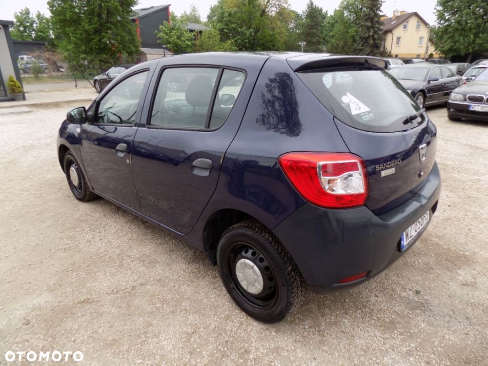 Dacia Sandero - 4