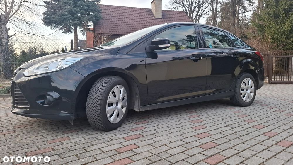 Ford Focus 2013 photo 2