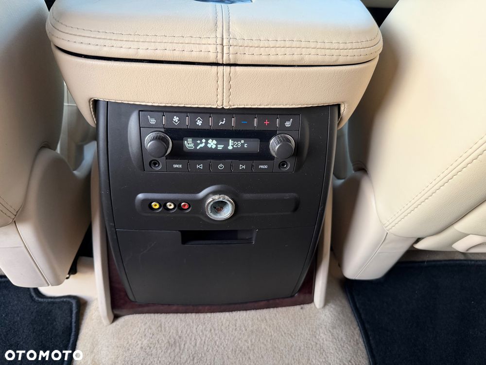 Cadillac Escalade 6.2 V8 Platinum - 24