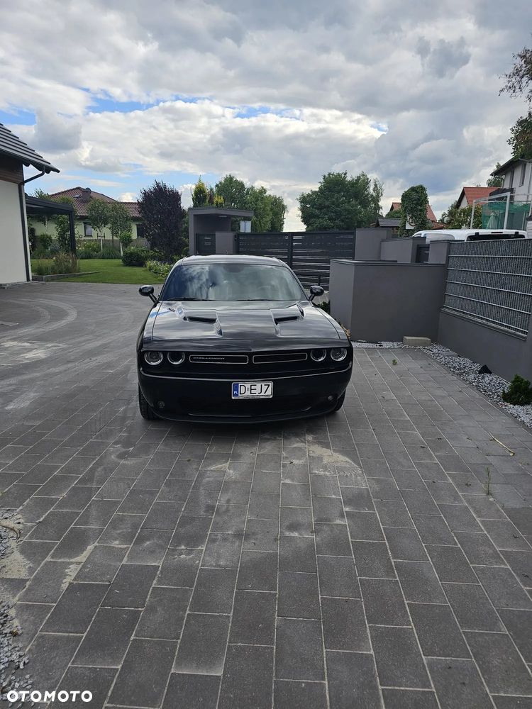 Dodge Challenger 3.6 SXT - 3
