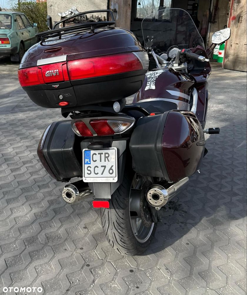 Yamaha FJR - 8