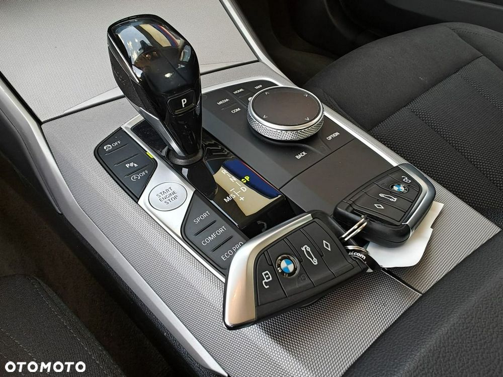 BMW Seria 3 - 14