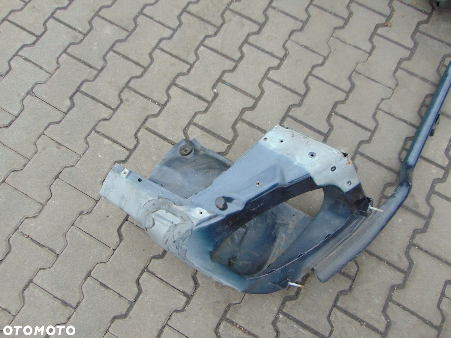 MERCEDES ML 163 OKULAR PAS WZMOCNIENIE BELKA PRZÓD W163 - 4