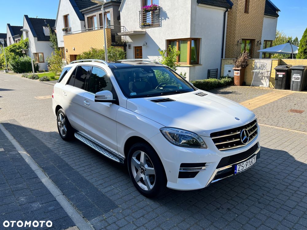 Mercedes-Benz ML 350 BlueTec 4-Matic - 9