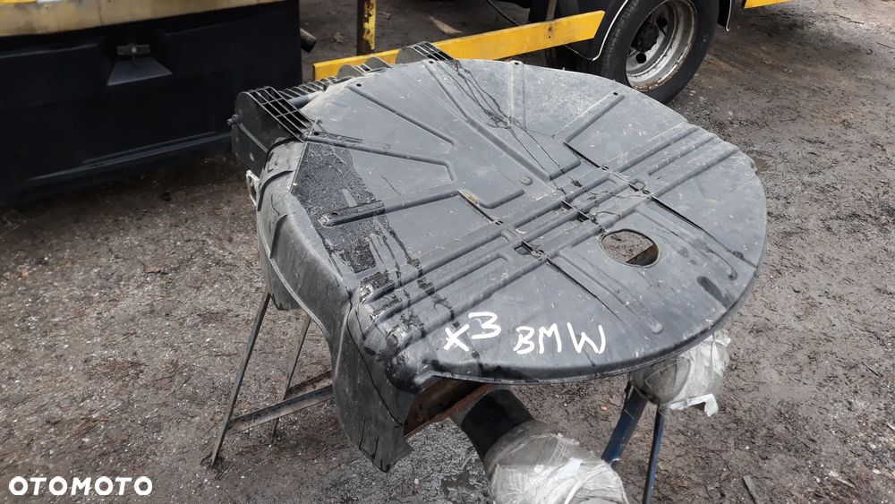 Bmw x3 e83 Mocowanie koła zapasowego Winda Wanna zapasu 51717053277 74850610 51713402101 74850610 - 4