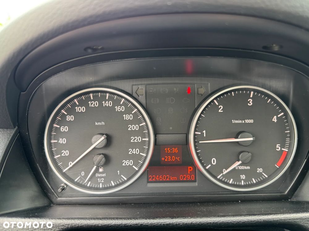 BMW X1 - 13
