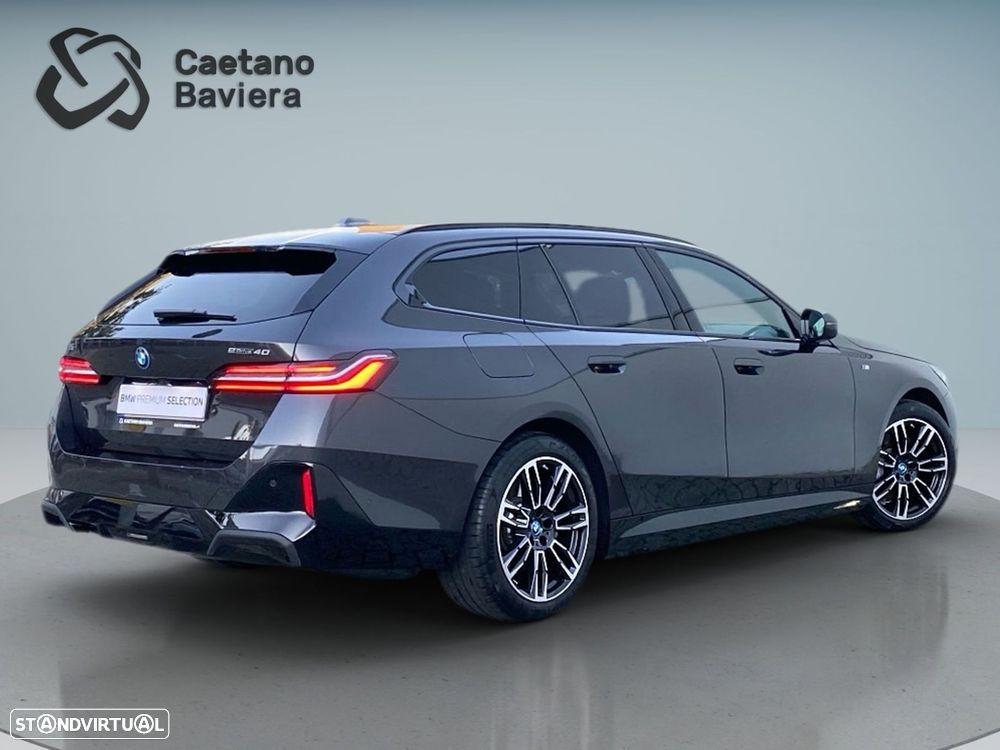 BMW i5 eDrive40 Pack Desportivo M - 2