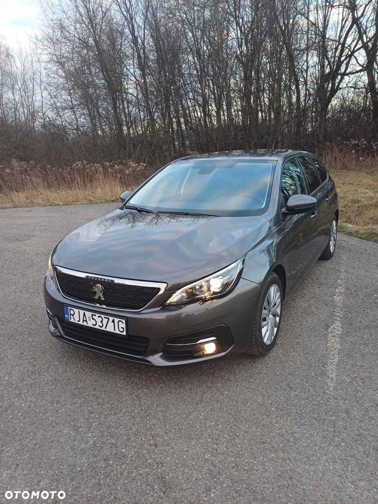 Peugeot 308 - 6