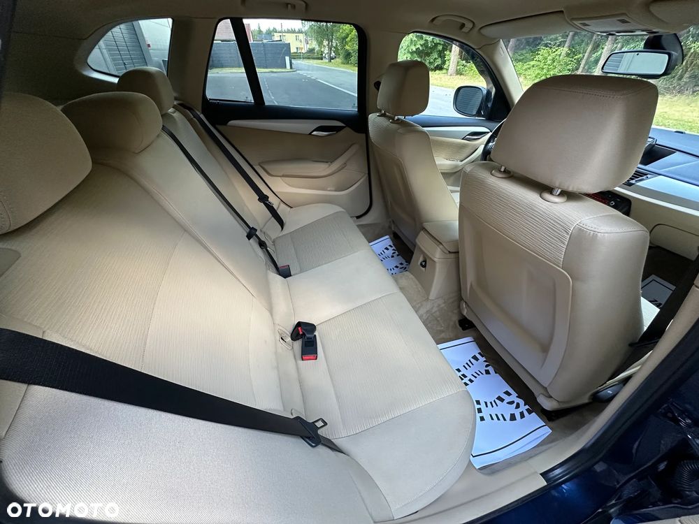 BMW X1 sDrive18i - 22