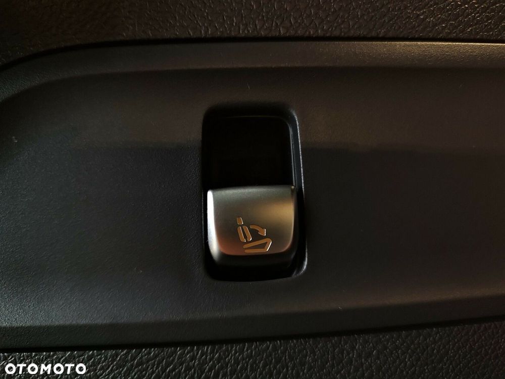 Mercedes-Benz EQC 400 4-Matic - 30