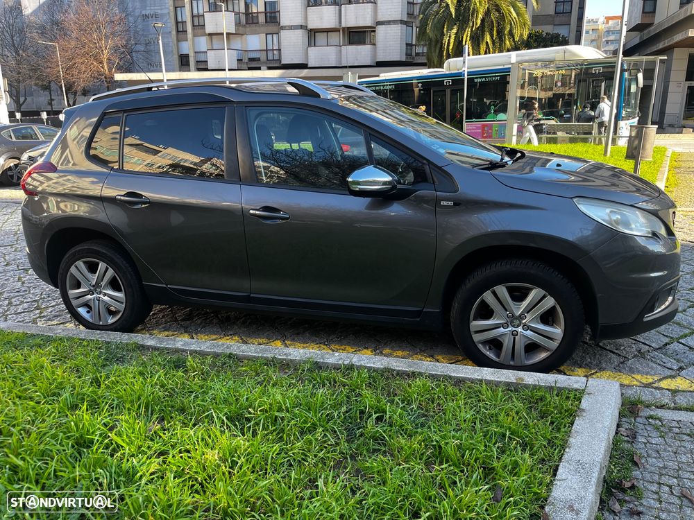 Peugeot 2008 PureTech 110 Stop&Start Style - 2