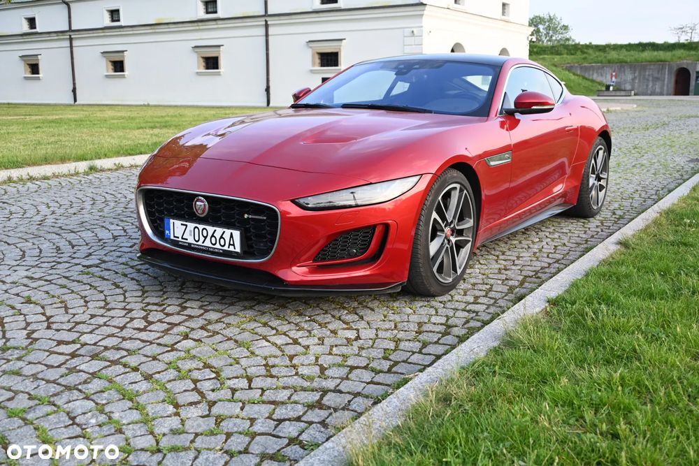 Jaguar F-Type 2.0 Turbo R-Dynamic - 11