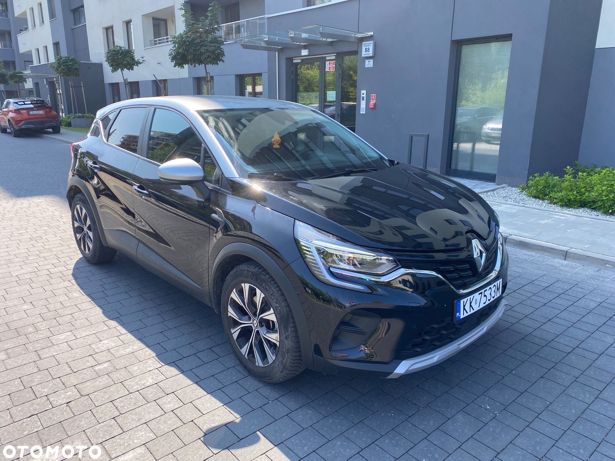 Renault Captur 1.6 E-TECH Full Hybrid 145 Techno - 1