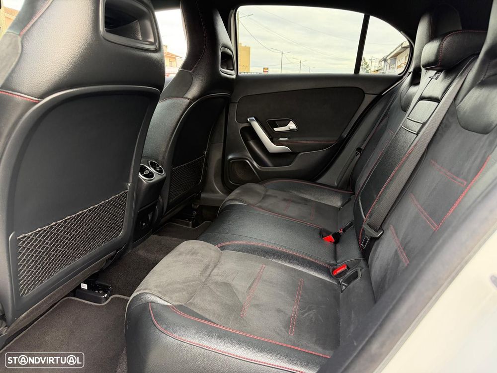 Mercedes-Benz A 250 e AMG Line - 10
