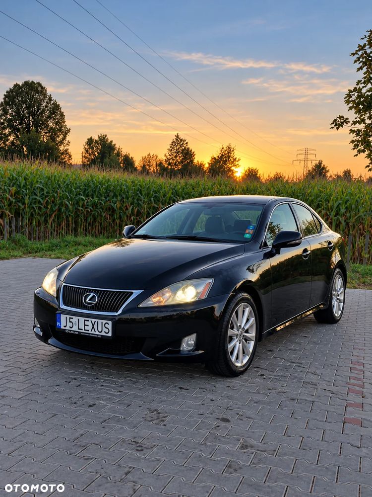 Lexus Is