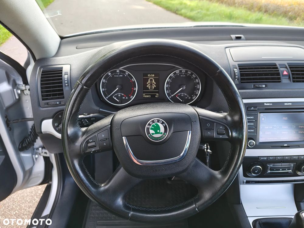 Skoda Octavia - 30