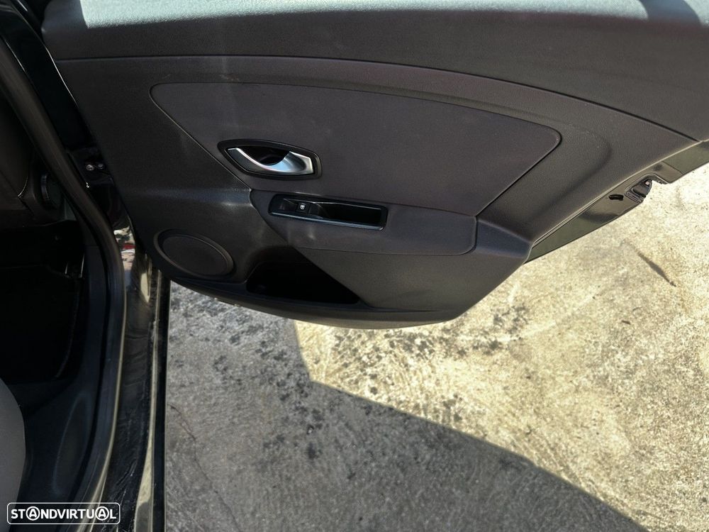 Renault Mégane Break 1.5 dCi Dynamique - 20