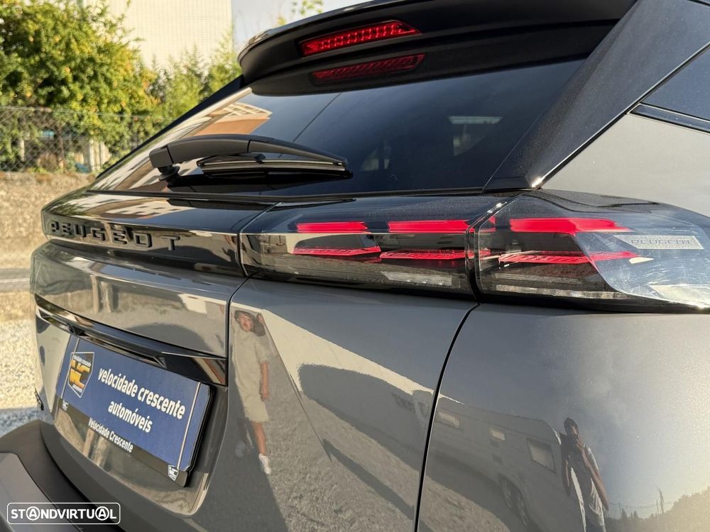 Peugeot 2008 1.2 PureTech GT EAT8 - 15