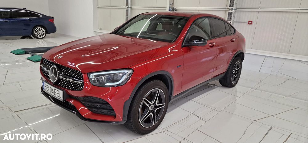 Mercedes-Benz GLC Coupe 300 4MATIC MHEV - 2