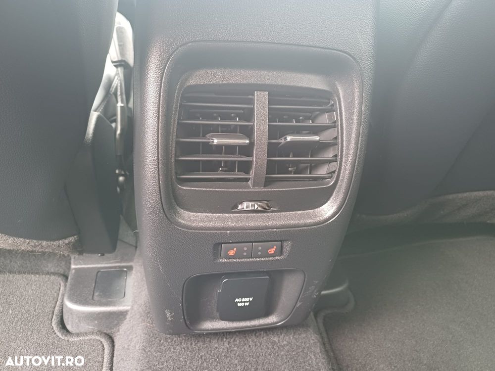 Ford Kuga 2.5 Duratec PHEV Titanium X - 11
