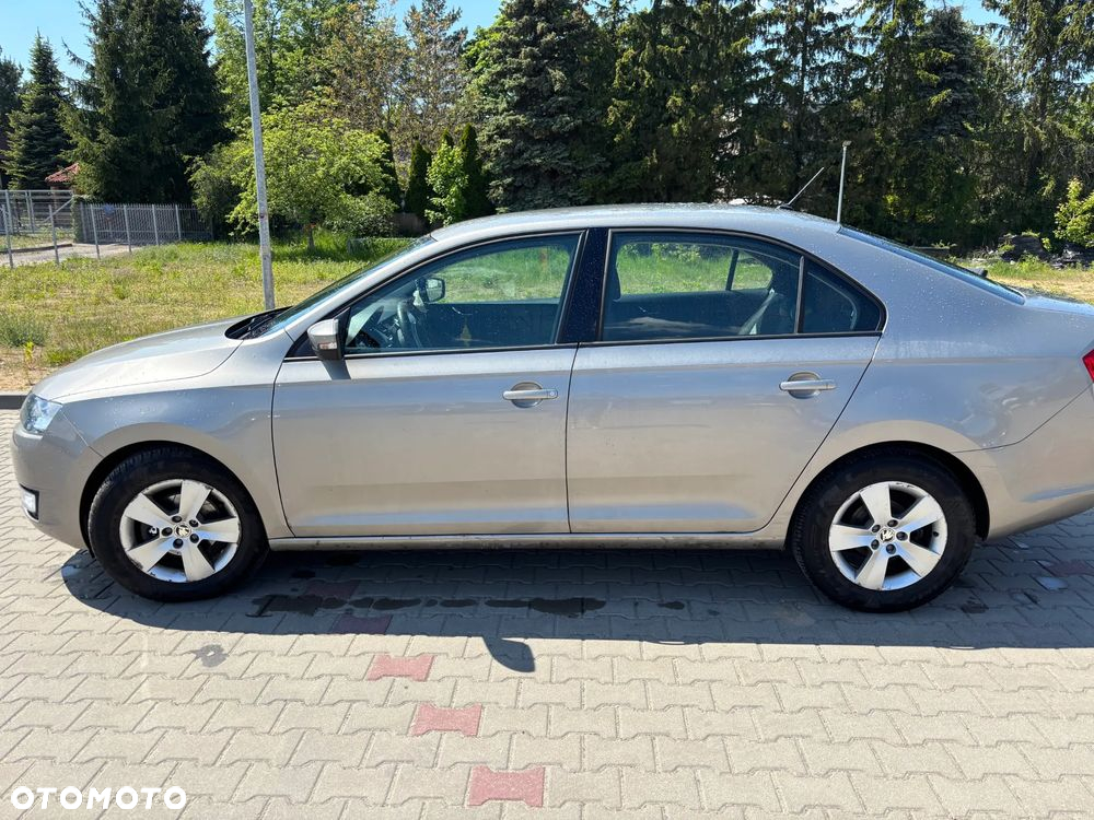 Skoda RAPID 1.2 TSI Ambition - 6
