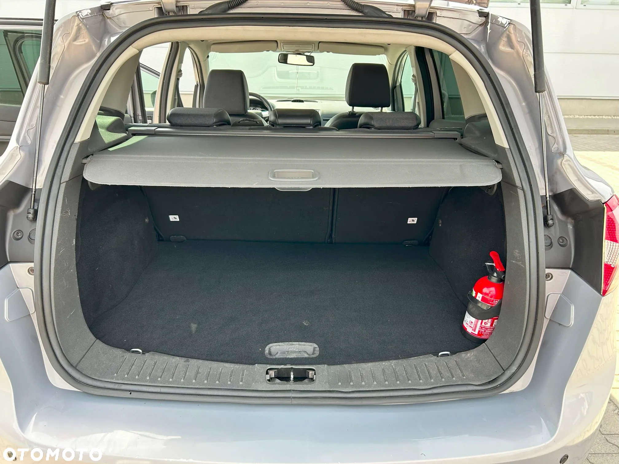 Ford Kuga - 22