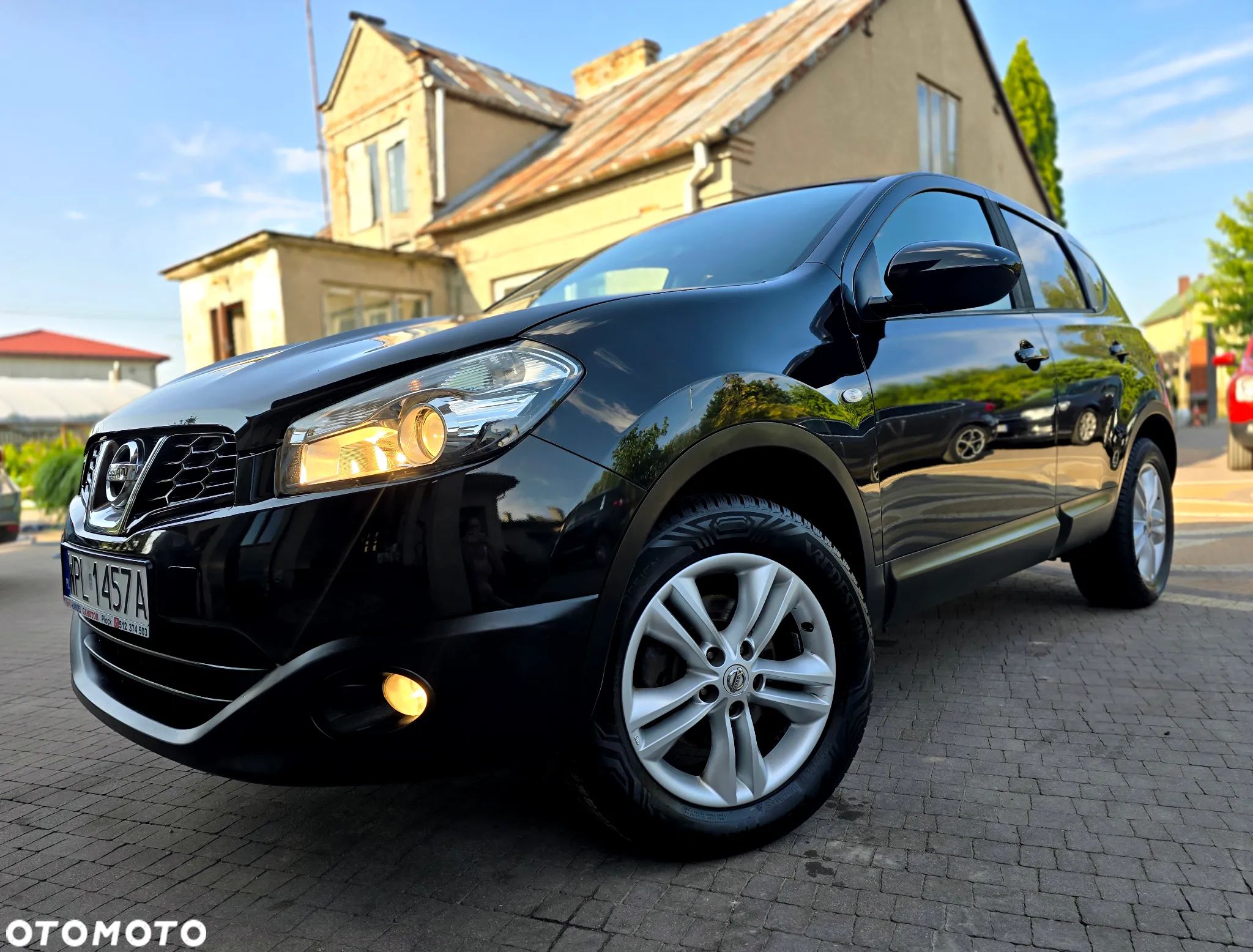 Nissan Qashqai - 1