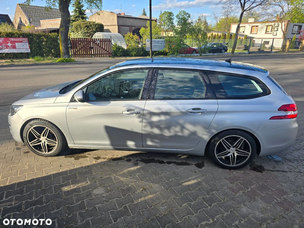 Peugeot 308 1.6 BlueHDi Business Line S&S - 12