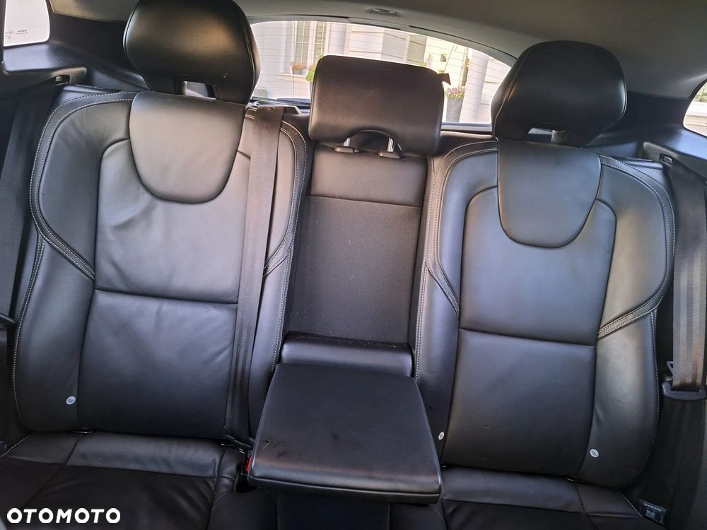 Volvo V40 D2 - 26