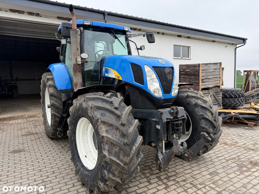 New Holland T7030 - 7