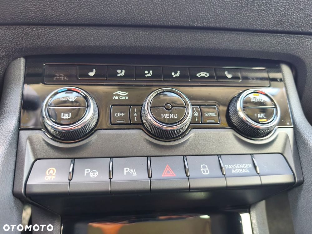 Skoda Karoq 1.6 TDI SCR DSG Ambition - 16