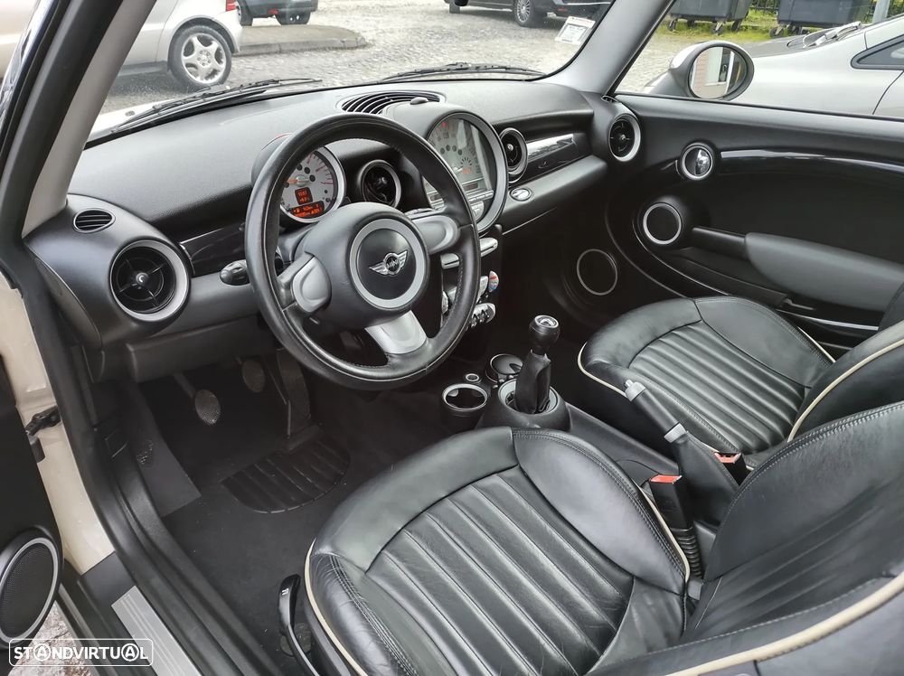 MINI 3 Portas Cooper D - 14