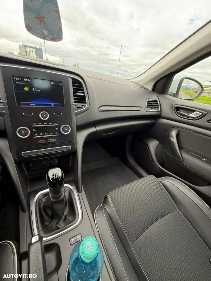 Renault Megane Energy dCi Zen - 22