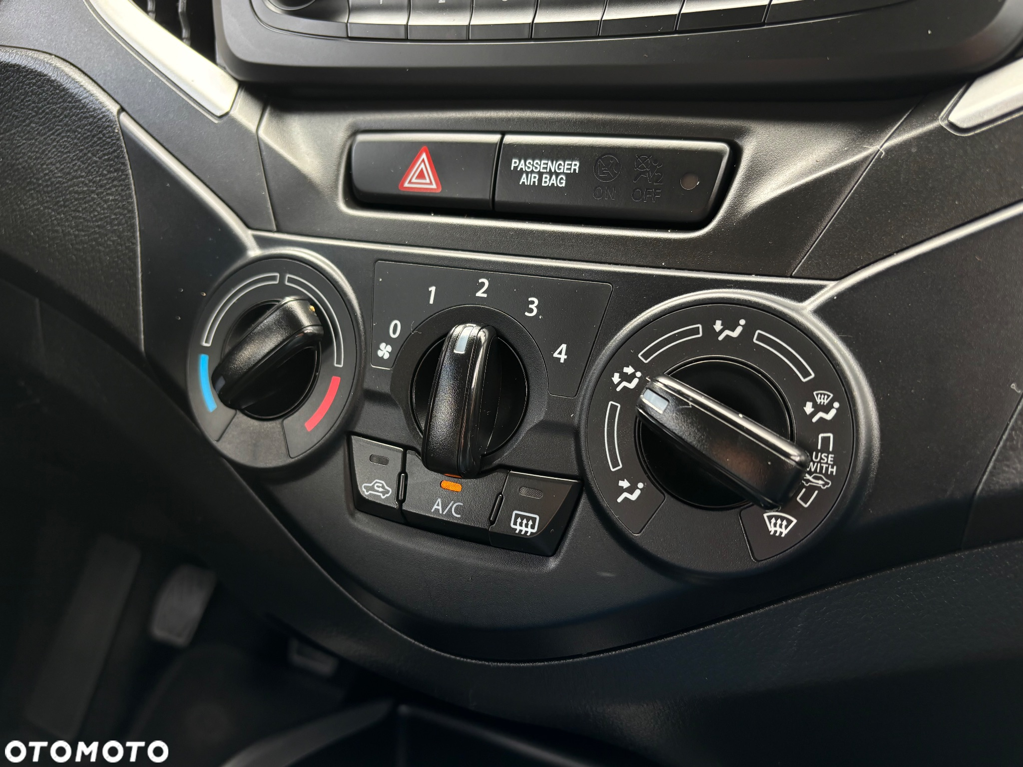 Suzuki Baleno 1.2 Premium - 35