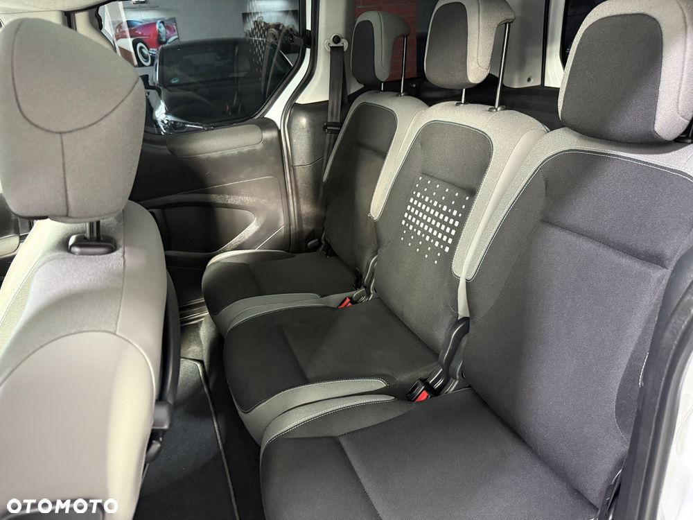 Citroën Berlingo Multispace BlueHDi 120 S&S SHINE - 16