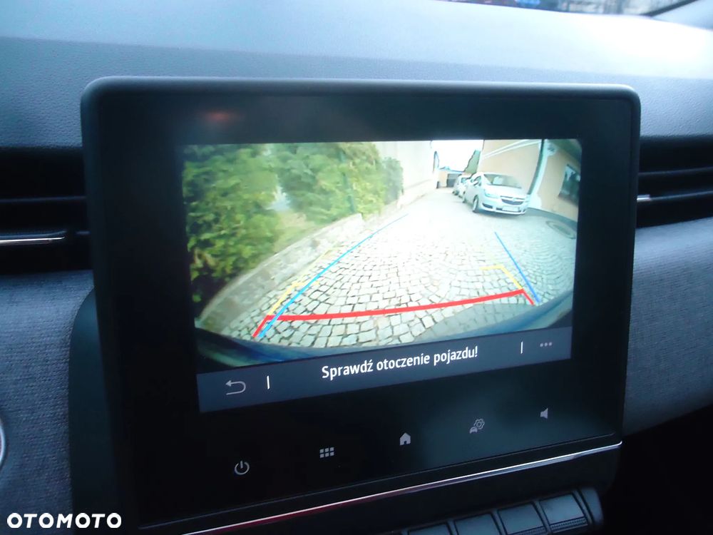 Renault Clio - 15
