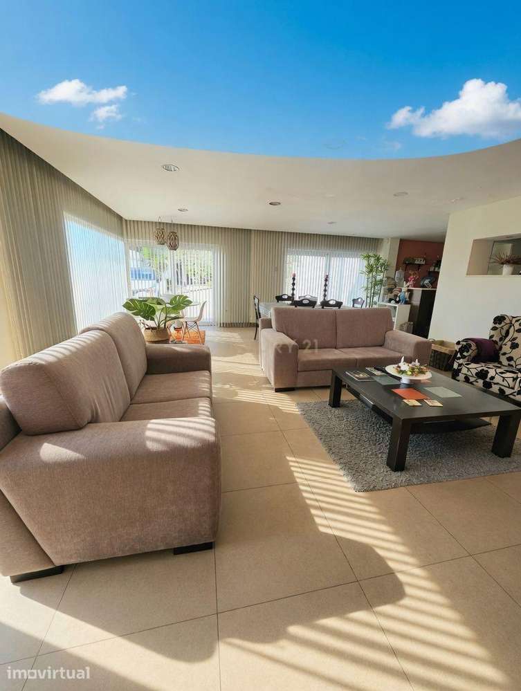 ✅ Moradia T4 de Luxo com 1200 m² de Terreno em Águeda | Garagem Gigant - Grande imagem: 2/22