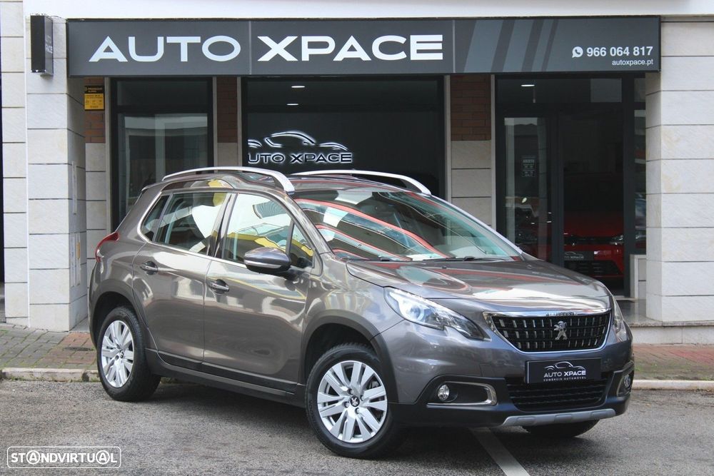 Peugeot 2008 1.2 PureTech Allure - 1
