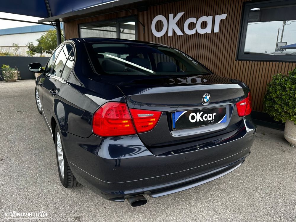 BMW 318 d Dynamic - 14