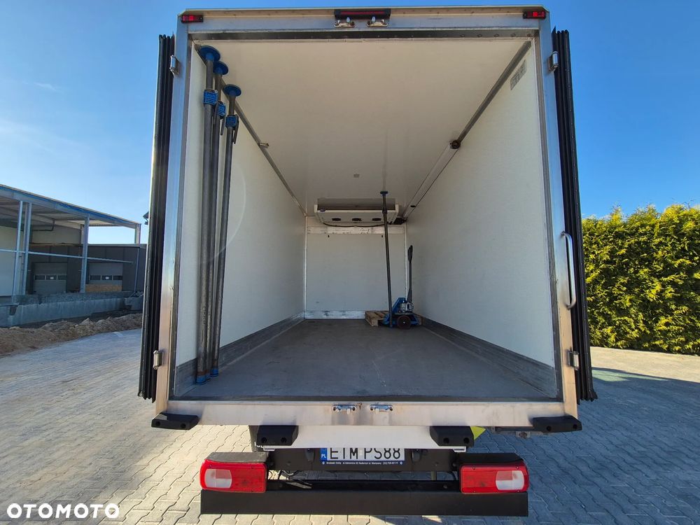 Volkswagen CRAFTER/IGLOOCAR - 15