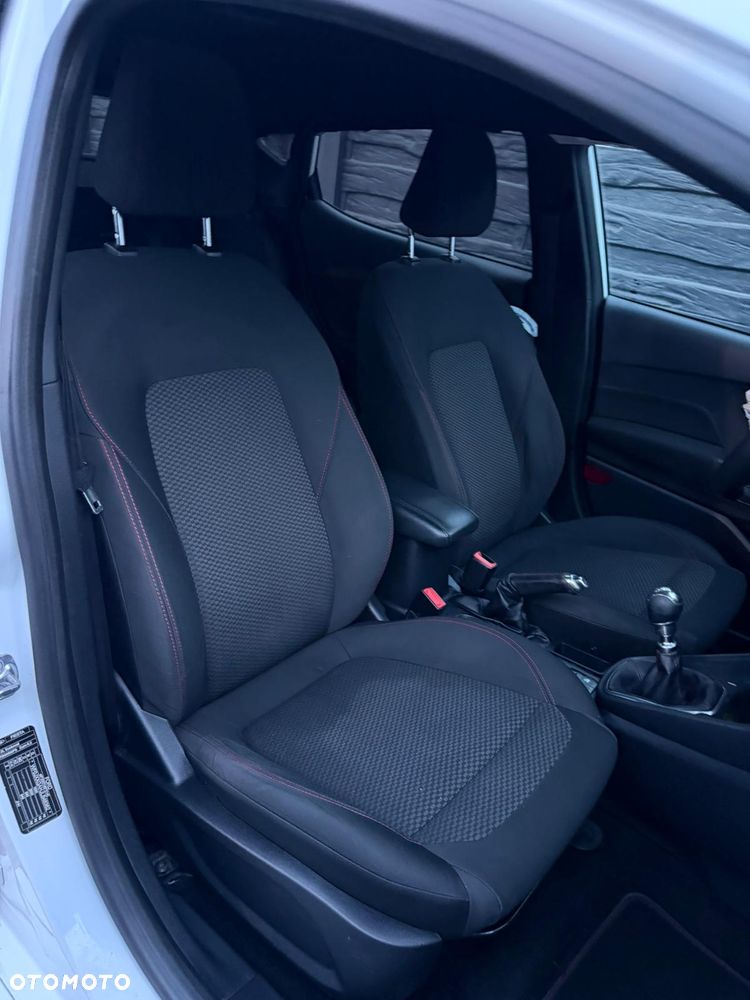 Ford Fiesta - 8