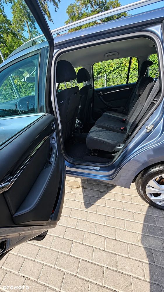 Citroën C4 Grand Picasso 2.0 16V 7-Sitzer EGS6 Exclusive - 11