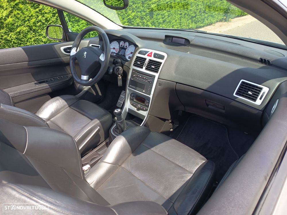 Peugeot 307 CC 2.0 Dynamique - 11