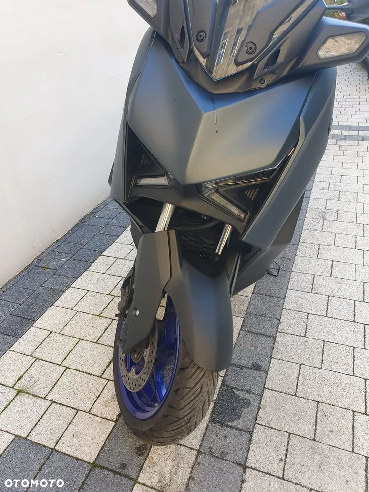 Yamaha X-max - 8