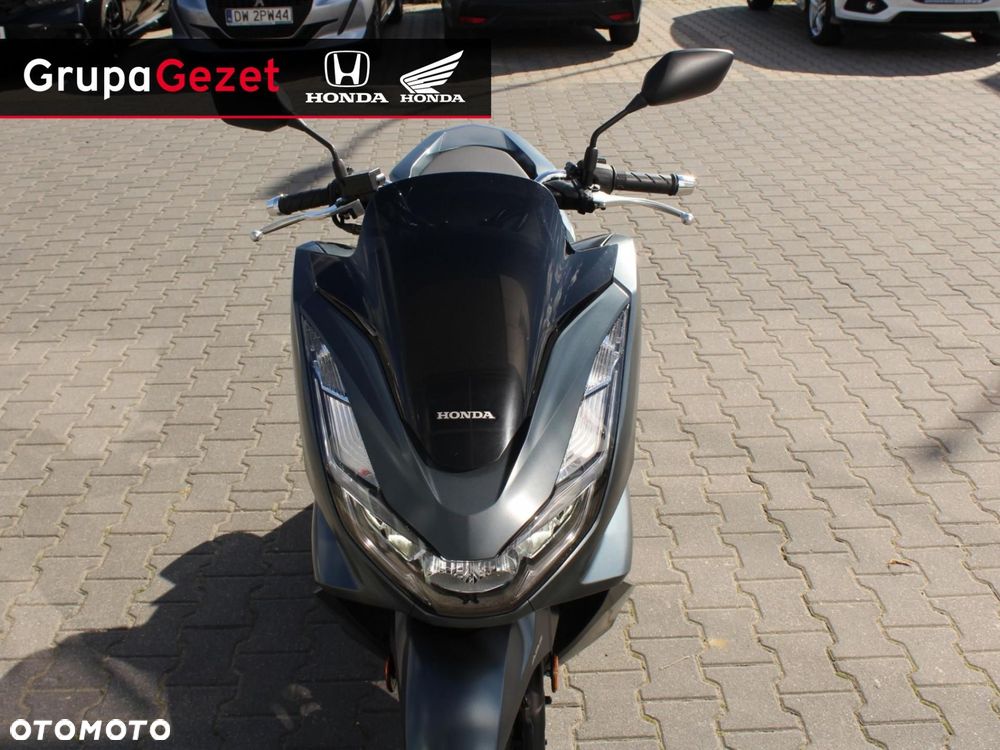 Honda PCX - 10