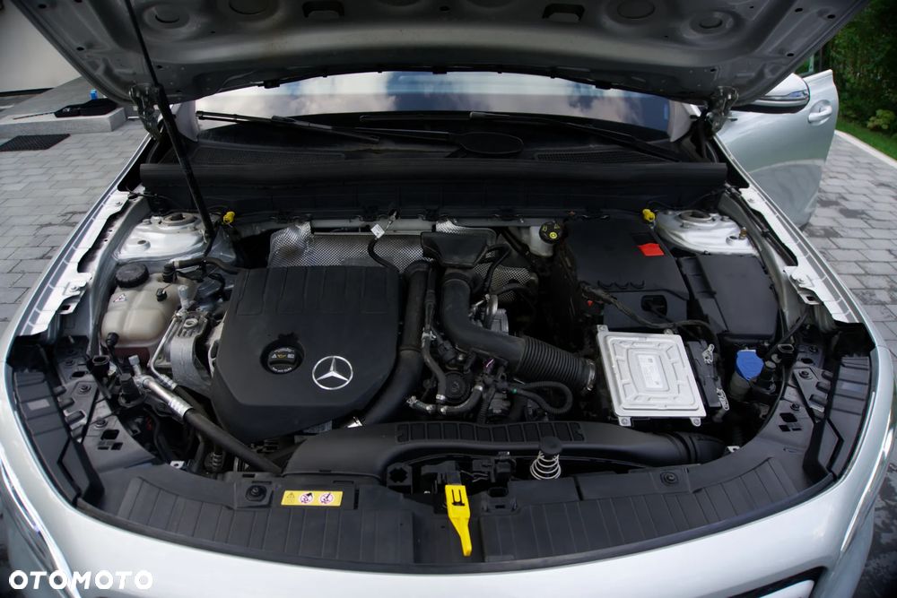 Mercedes-Benz GLB 200 7G-DCT Style - 30